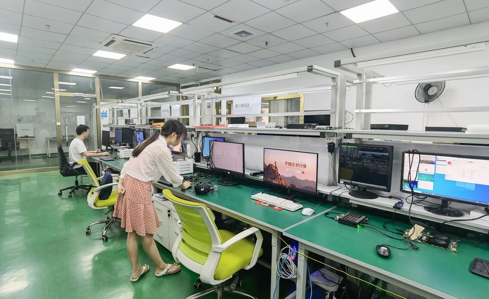 Shenzhen Huasheng Industrial Control CO.,LTD manufacturer production line